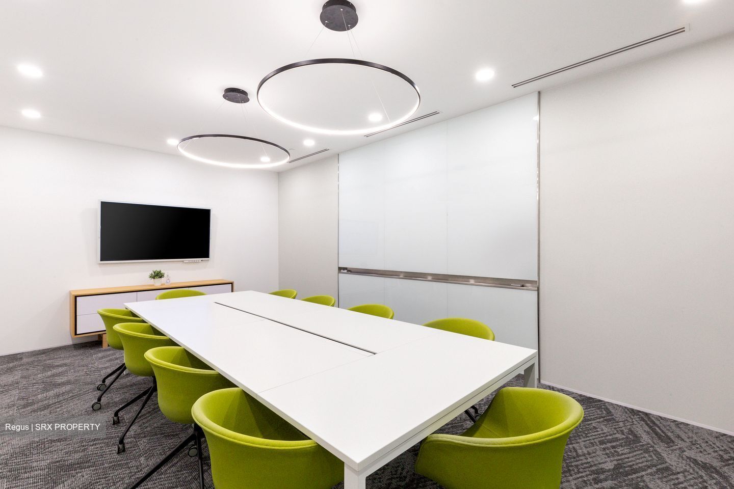 PLUS (D1), Office #504847341